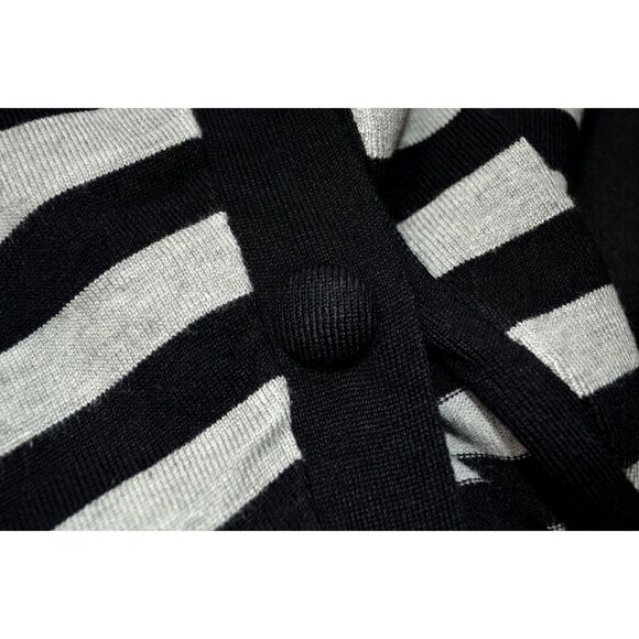 Premise Studio Black Gray Buttoned Stripe V-Neck Poncho Sweater Versatile Lg NEW - Picture 3 of 7